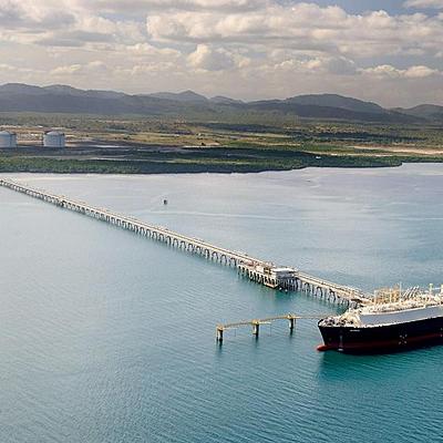 Santos Signs Mid-Term LNG Supply Contract