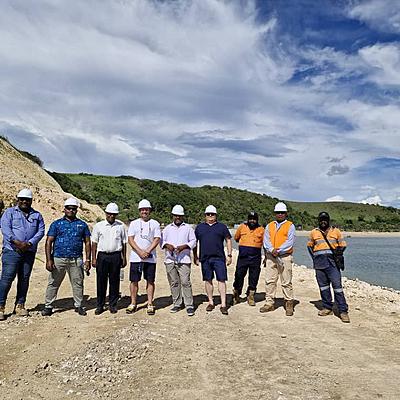 Goi Hails Progress on Central Cement Wharf Phase 2