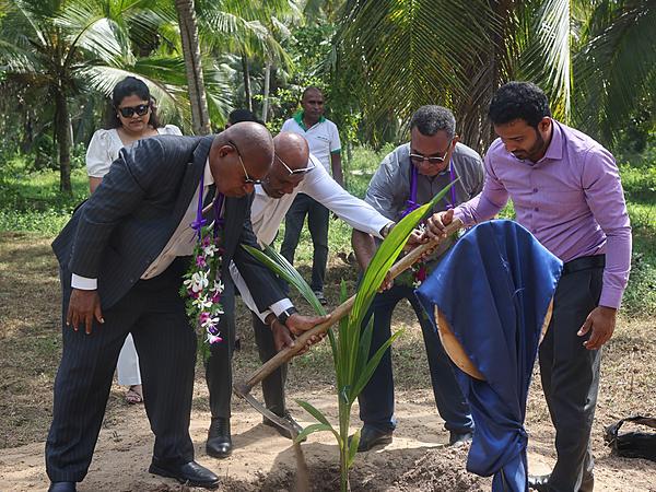 PNG and Sri Lanka Giant Partner to Establish Major Coconut Processing Plant in Madang